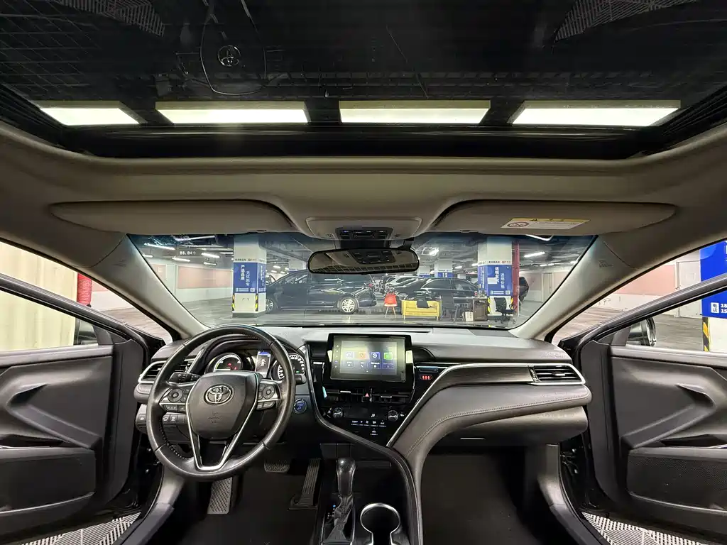 Camry 2021款 Hybrid 2.5HGVP Leading Edition