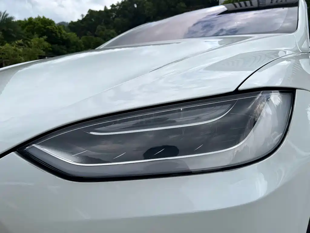 Model X 2017 Long Range Edition