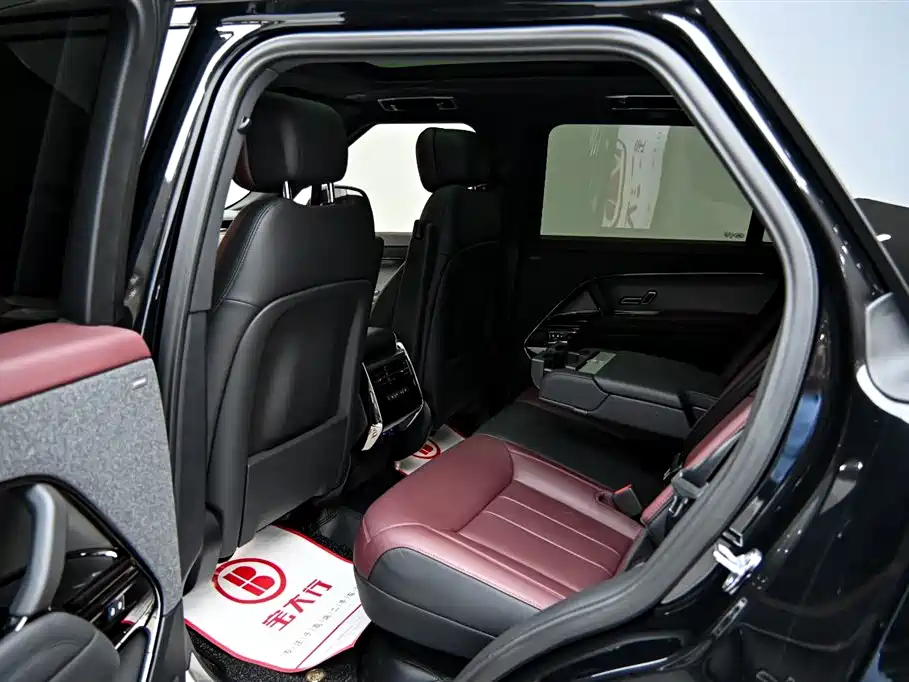 Range Rover Sport 2025 Edition 400PS Stealth Special Edition