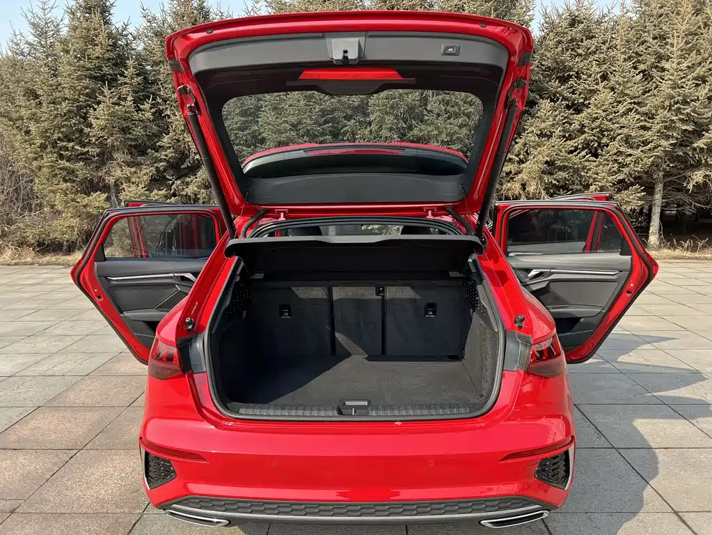 Audi A3 2023 Sportback 35 TFSI Fashion Sport Edition