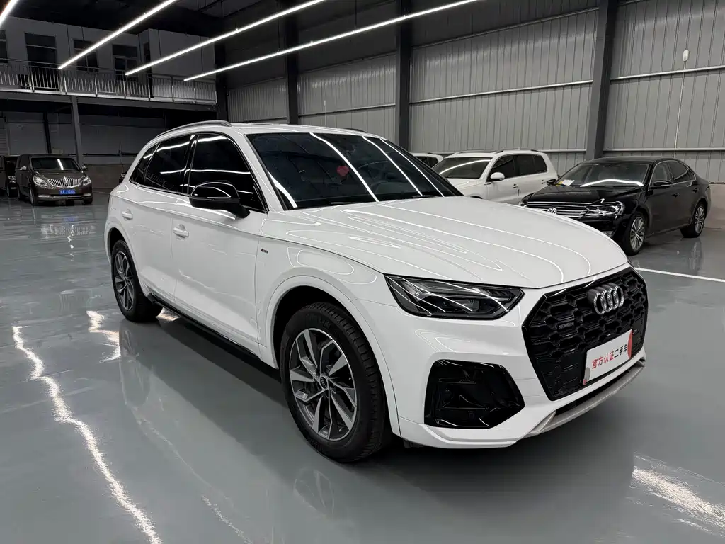 Audi Q5L 2023 40T Premium Dynamic Edition