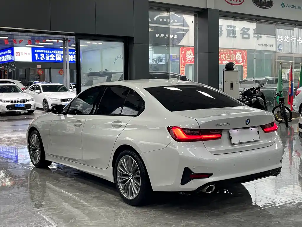 BMW 3 Series 2022 Model Refresh 320i Sport Package