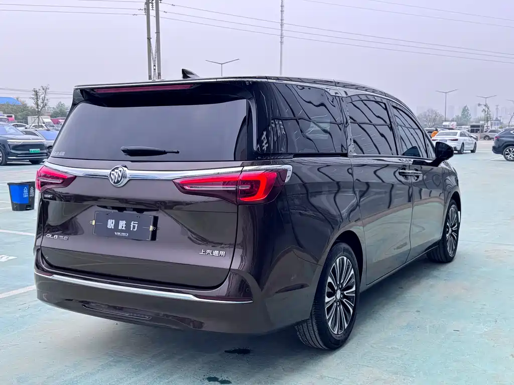 Buick GL8 2021 ES Luxury 653T