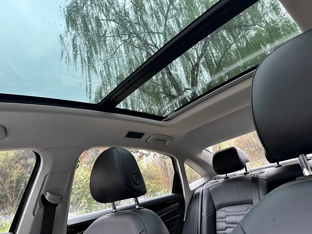 Passat 2021 330 TSI Luxury Edition