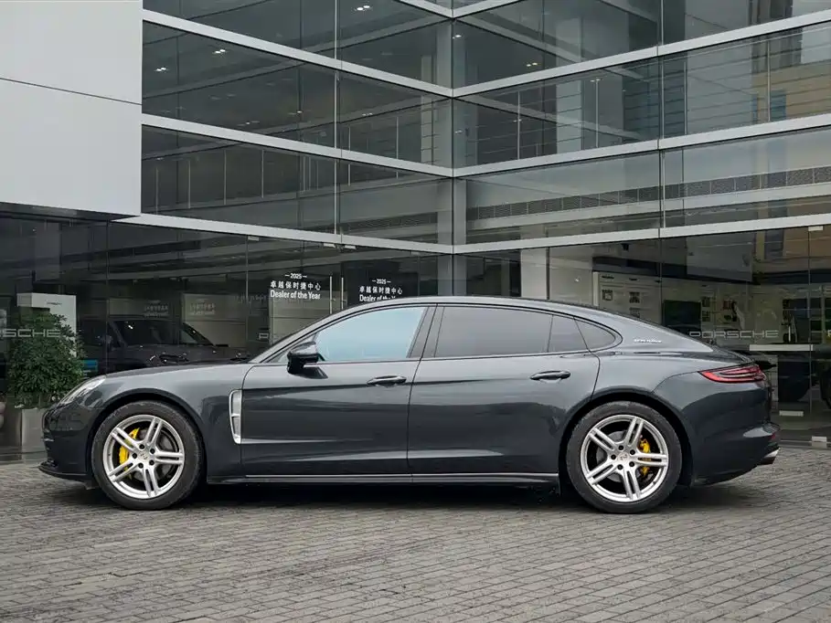 Panamera 2017 Executive Long Wheelbase 3.0T