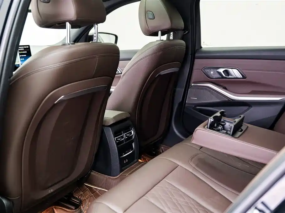 BMW 3 Series 2023 Model 330i M Sport Nightshade Package
