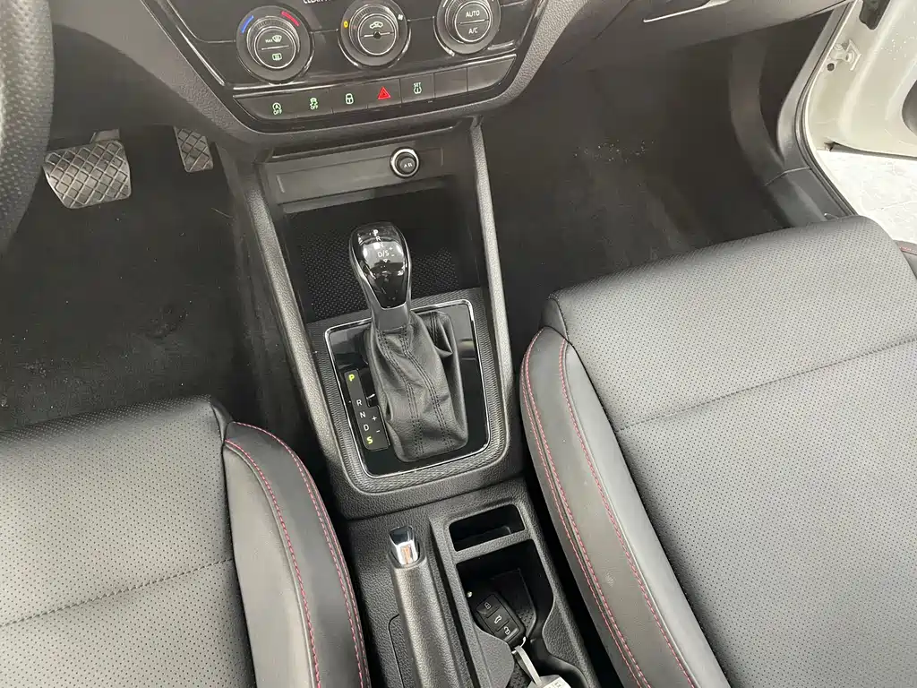 Kia Kicks 2021 GT TSI230 DSG Flagship Edition
