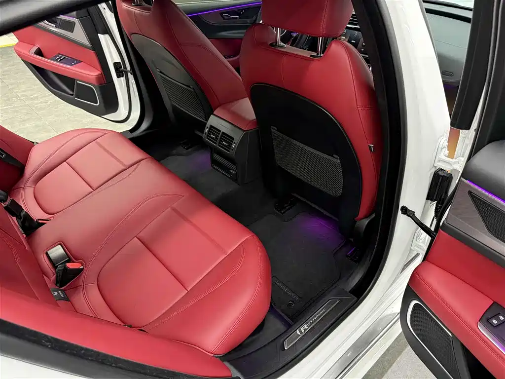 Jaguar XEL 2021 2.0T 250PS R-DYNAMIC S Progressive Sport Edition