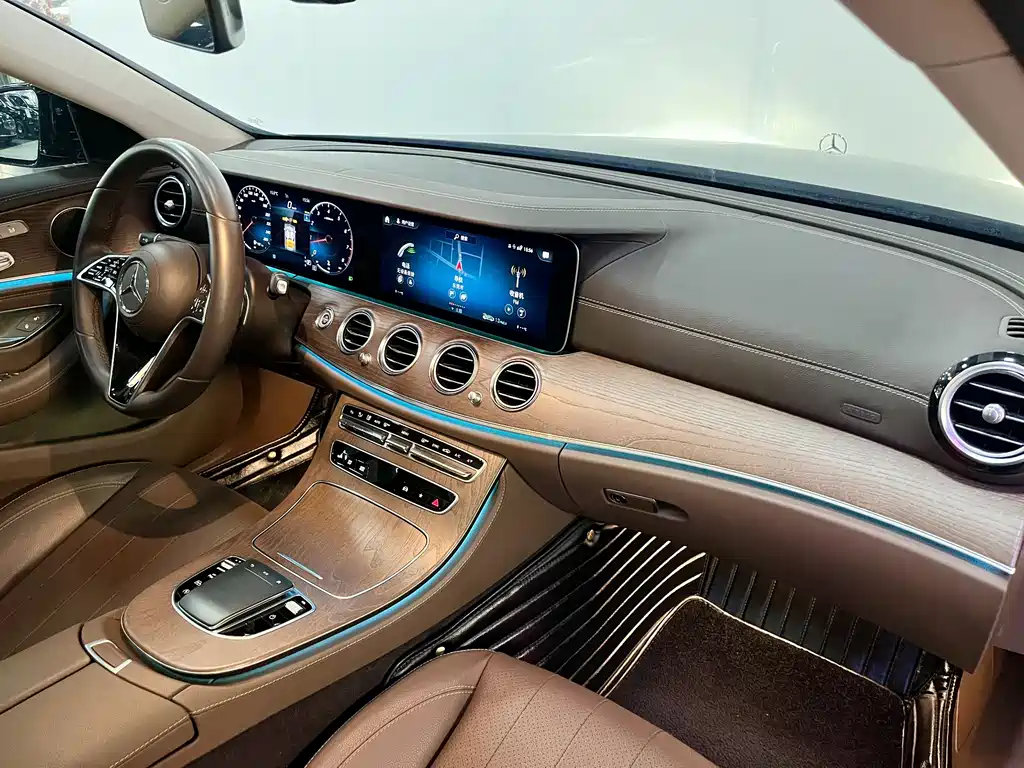 Mercedes-Benz E-Class 2023 Facelift E 300 L Sportline