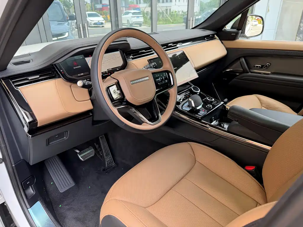 Range Rover Sport 2023 400PS Dynamic SE