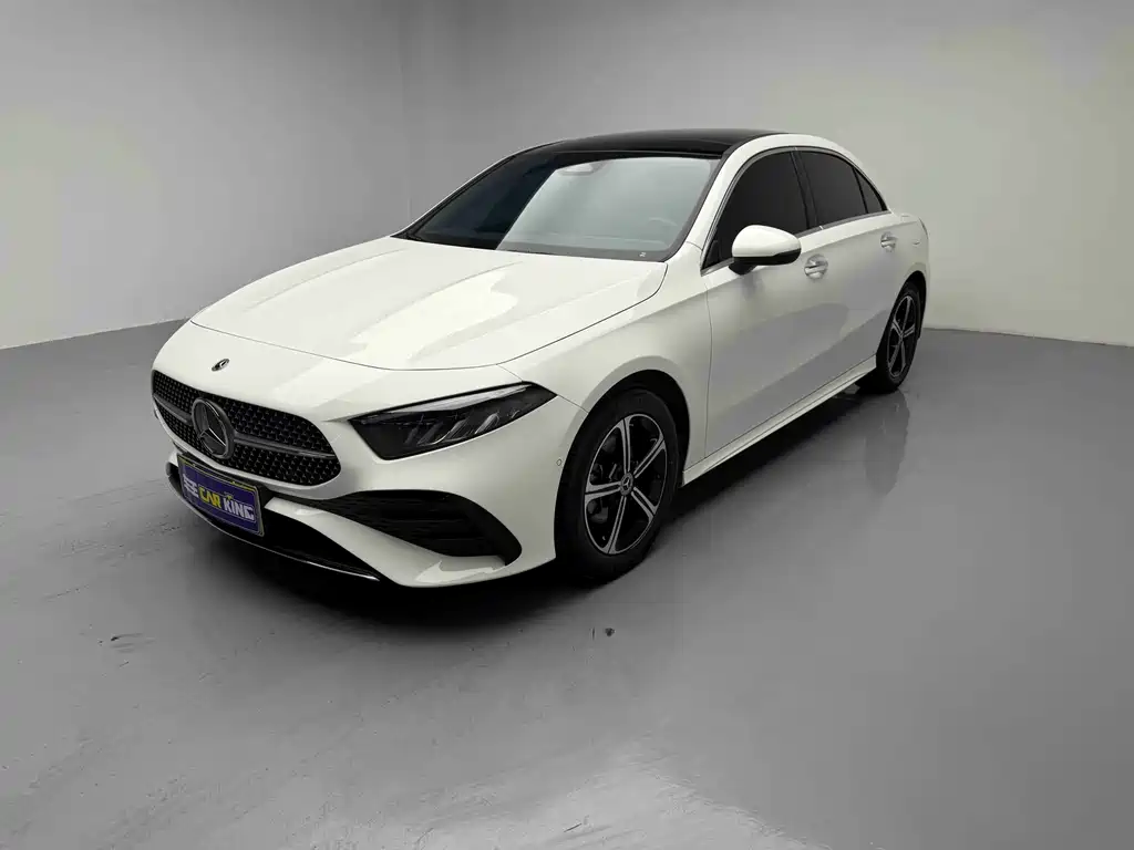 Mercedes-Benz A-Class 2024 Facelift A 200 L Fashion Edition