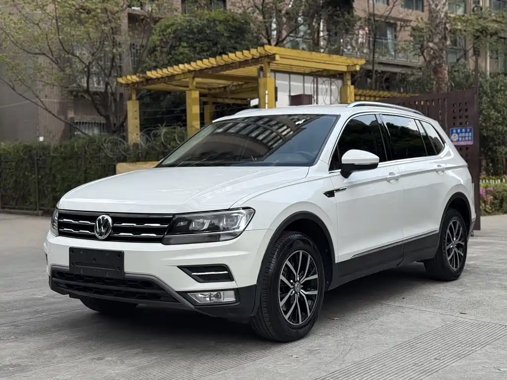 Tiguan L 2018 330 TSI Automatic Two-wheel Drive Comfort Edition