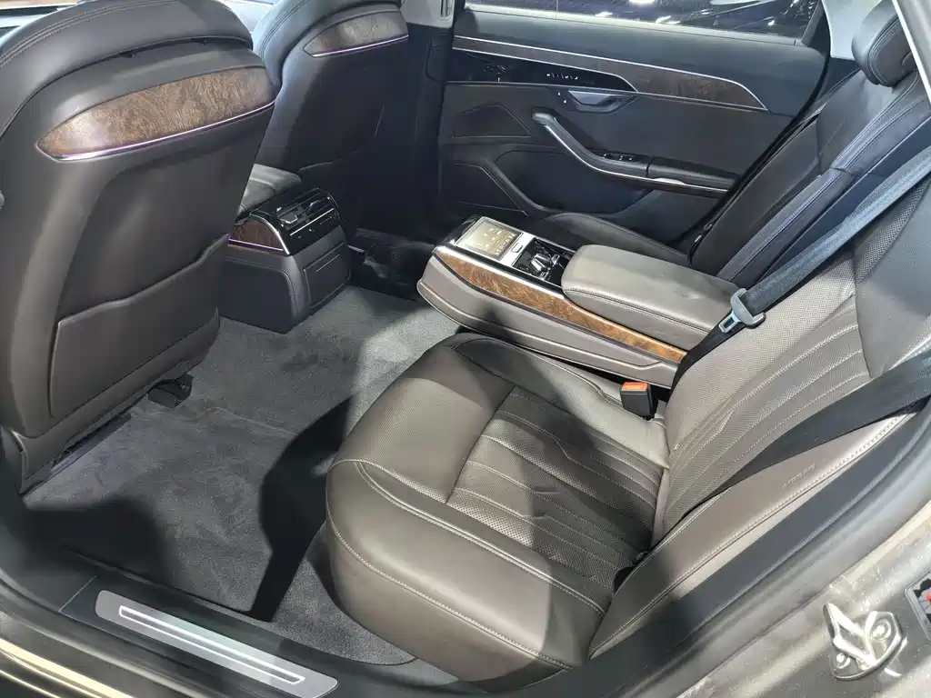Audi A8 2018 model A8L 55 TFSI quattro luxury edition