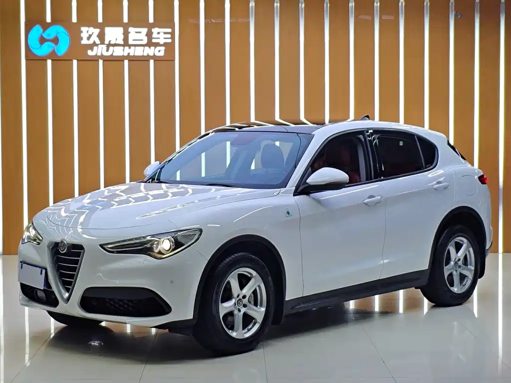 Stelvio 2017 2.0T 200HP Elite Edition