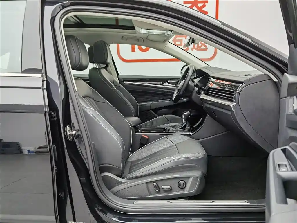 Passat PHEV 2022 430 Luxury Hybrid Edition