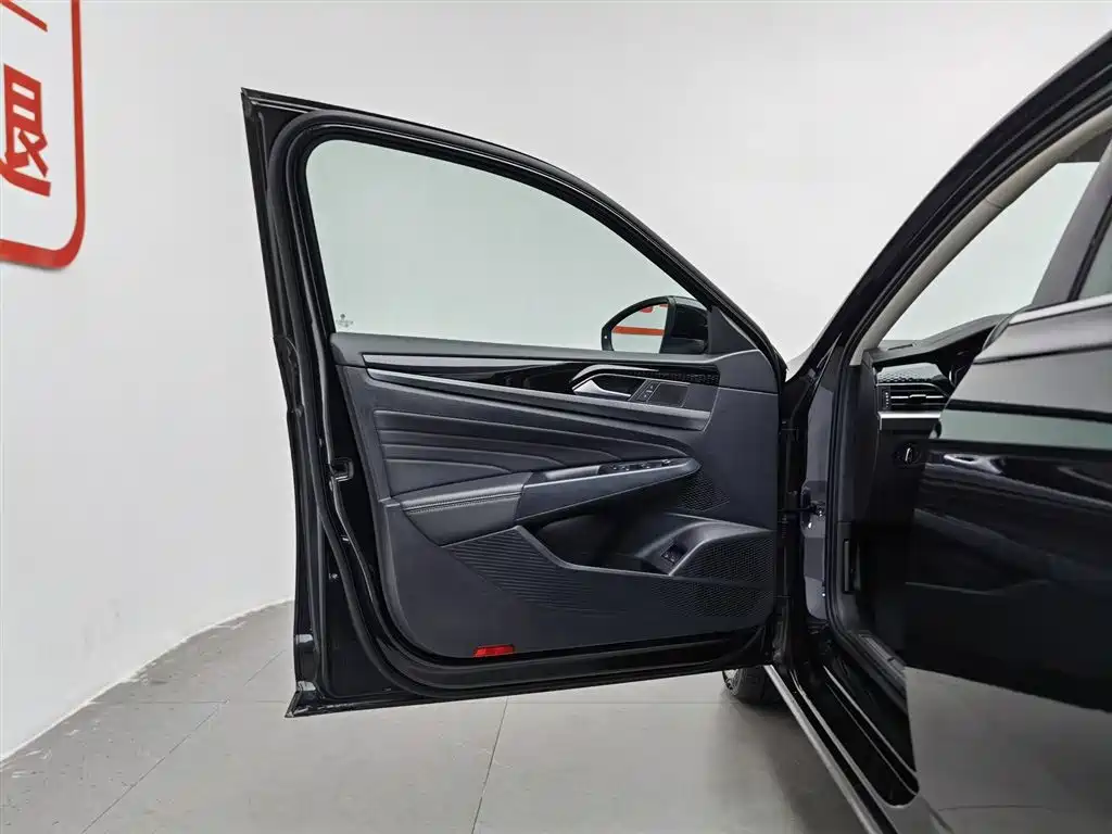Passat PHEV 2022 430 Luxury Hybrid Edition
