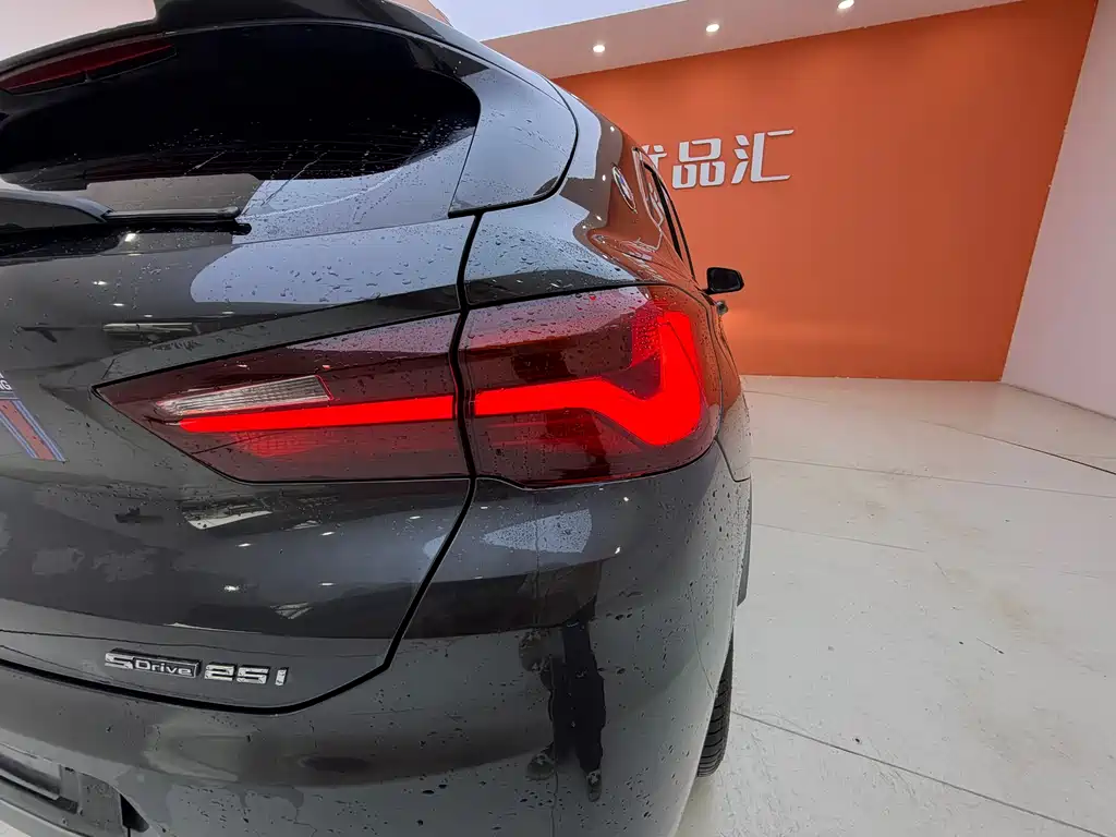 BMW X2 2021 Facelift sDrive25i Nightshade Edition