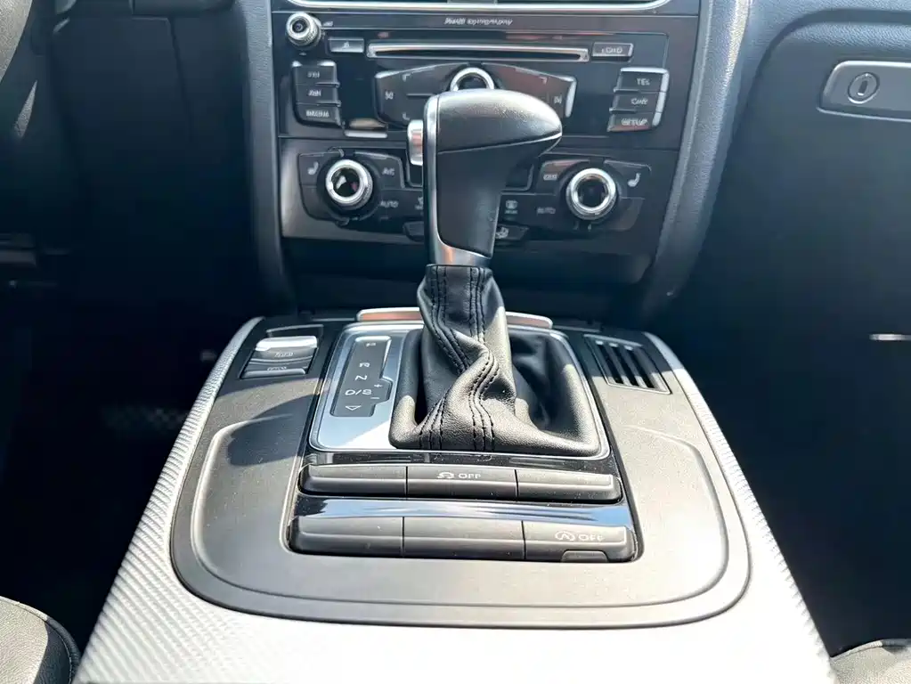 Audi A5 (Import) 2016 Sportback 45 TFSI