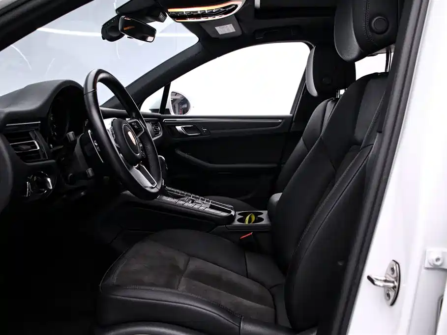 Macan 2021 2.0T