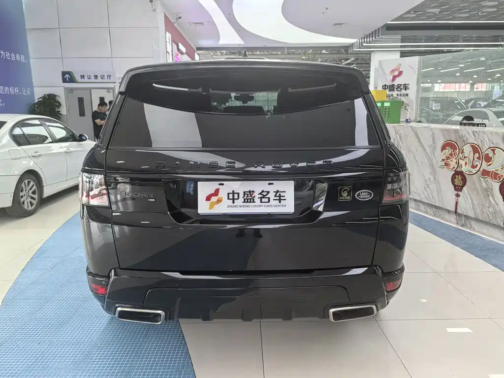 Range Rover Sport 2021 3.0 L6曜黑版