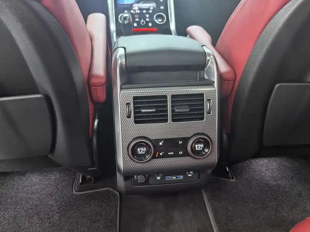 Range Rover Sport 2021 3.0 L6曜黑版