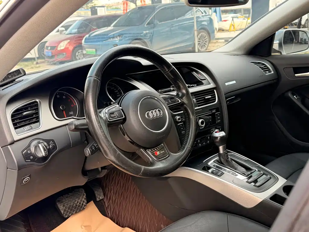 Audi A5 Import 2014 Model Sportback 45 TFSI