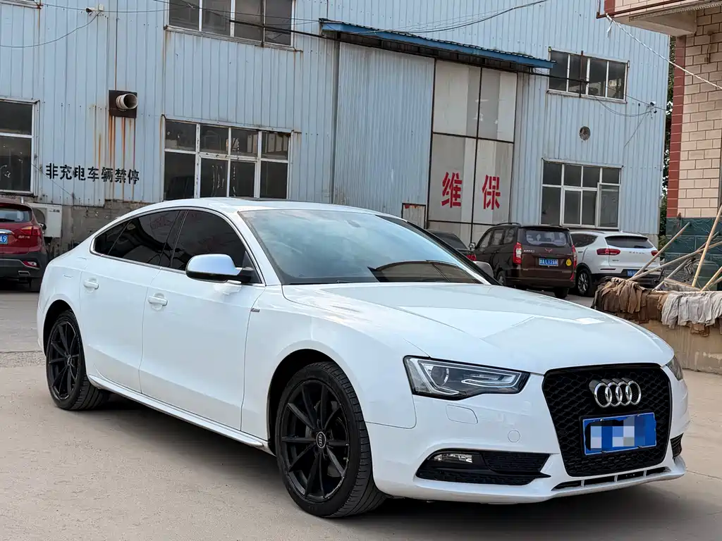 Audi A5 Import 2014 Model Sportback 45 TFSI