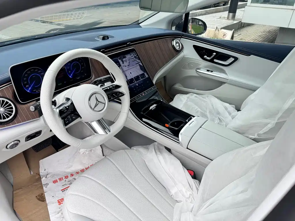 Mercedes EQE 2025 500 4MATIC Pioneer Edition