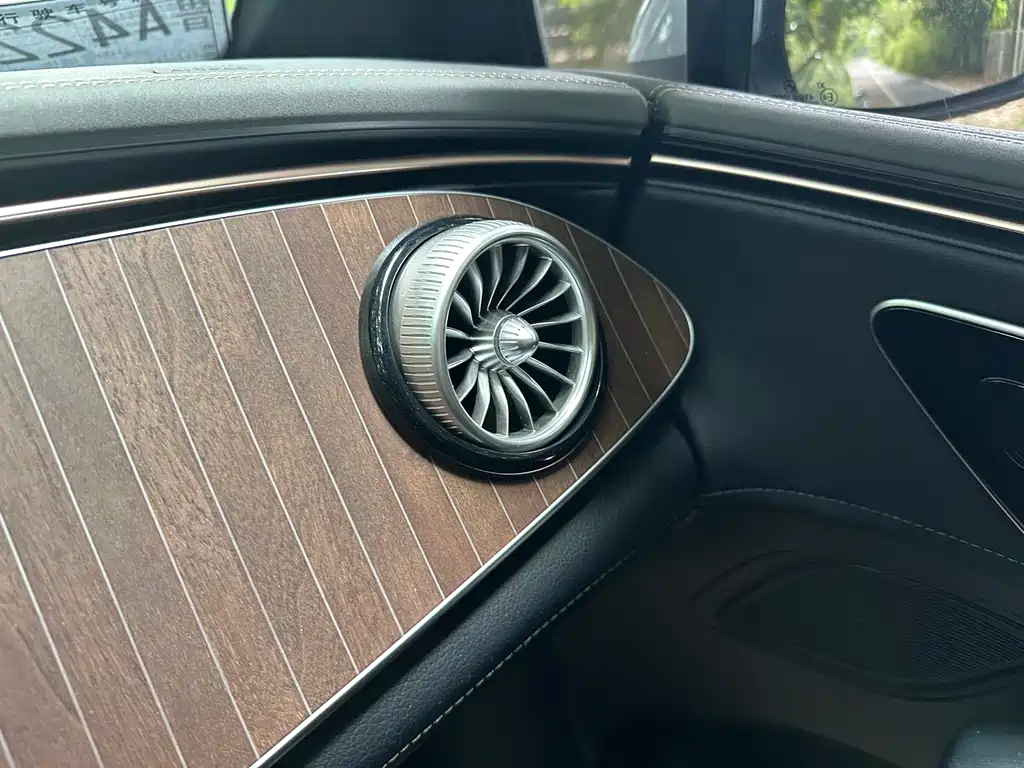 EQE 350 Luxury 2022