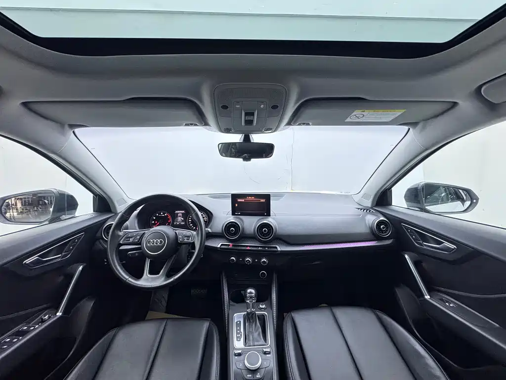 Audi Q2L 2018 Edition 35 TFSI Exclusive Launch Version National VI