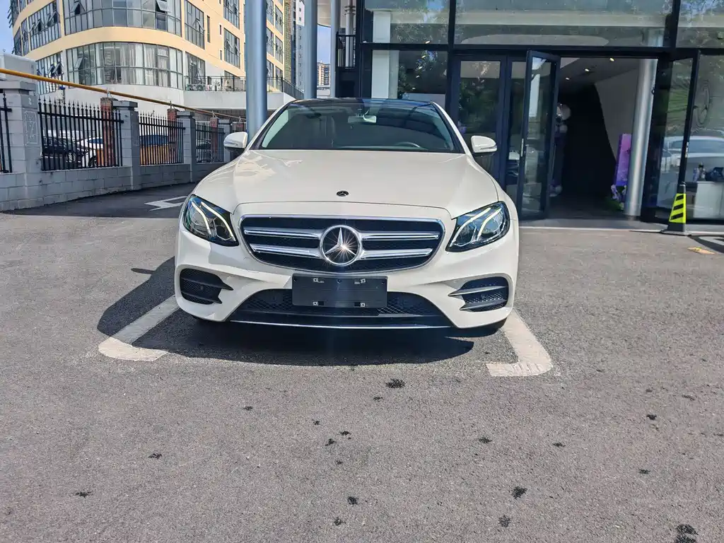 Mercedes E-Class 2020 E 260 L Sporty
