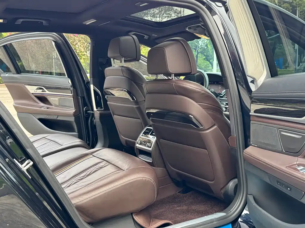 BMW 7 Series 2019 Model Facelift 730Li M Sport Package