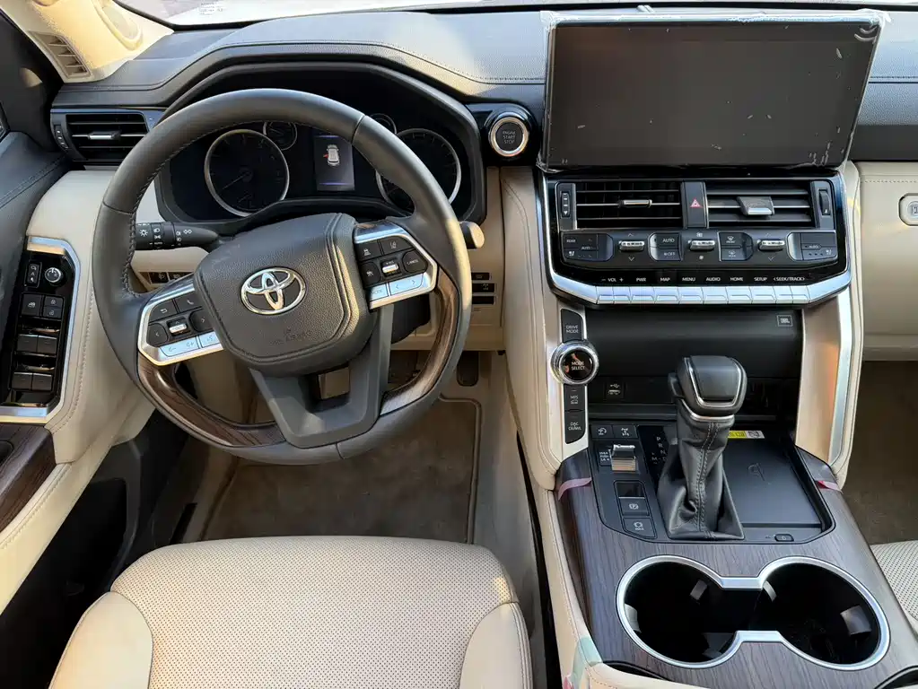 Land Cruiser (Import) 2025 Model 3.3T Diesel Edition