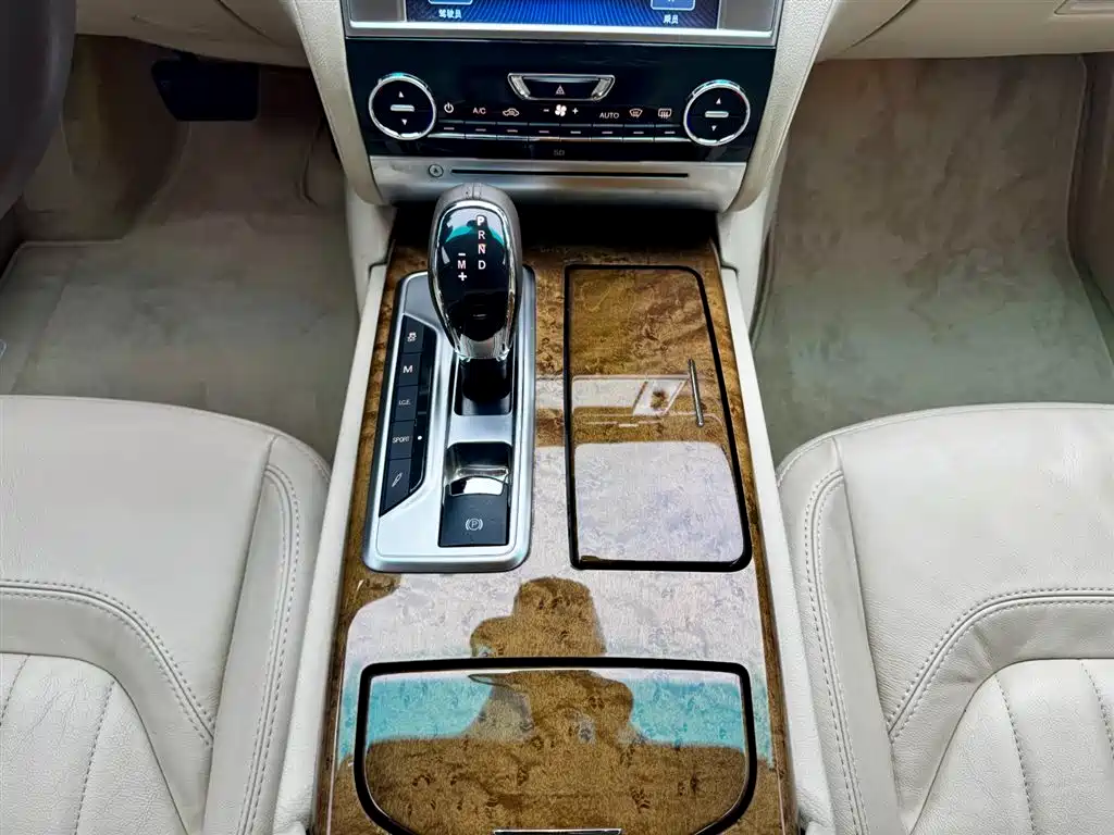 President 2013 3.8T Standard Model