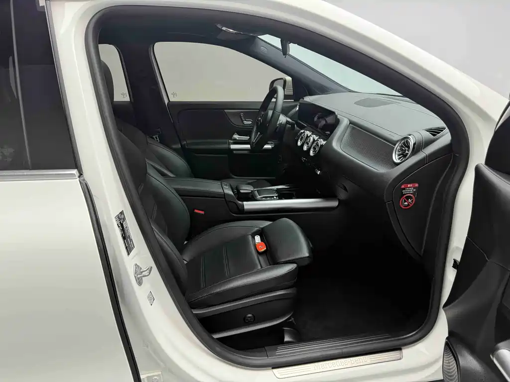Mercedes-Benz GLA 2022 GLA 200