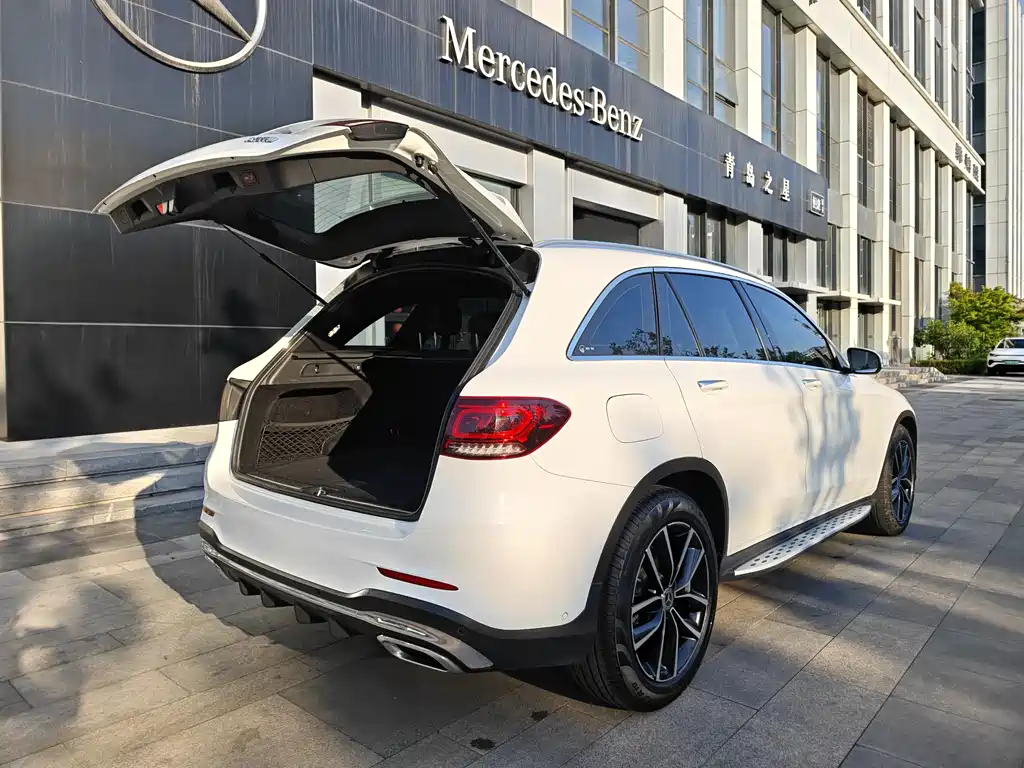 Mercedes GLC 2020 260 L 4MATIC Luxury Edition