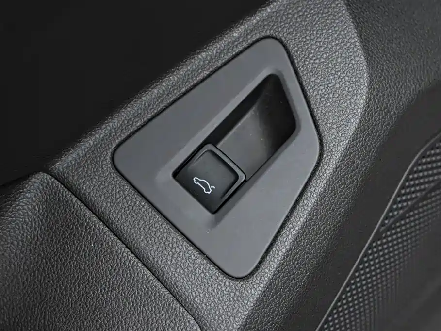 Touareg 2022 3.0 TSI Rishang Edition Yaoke Sports Package