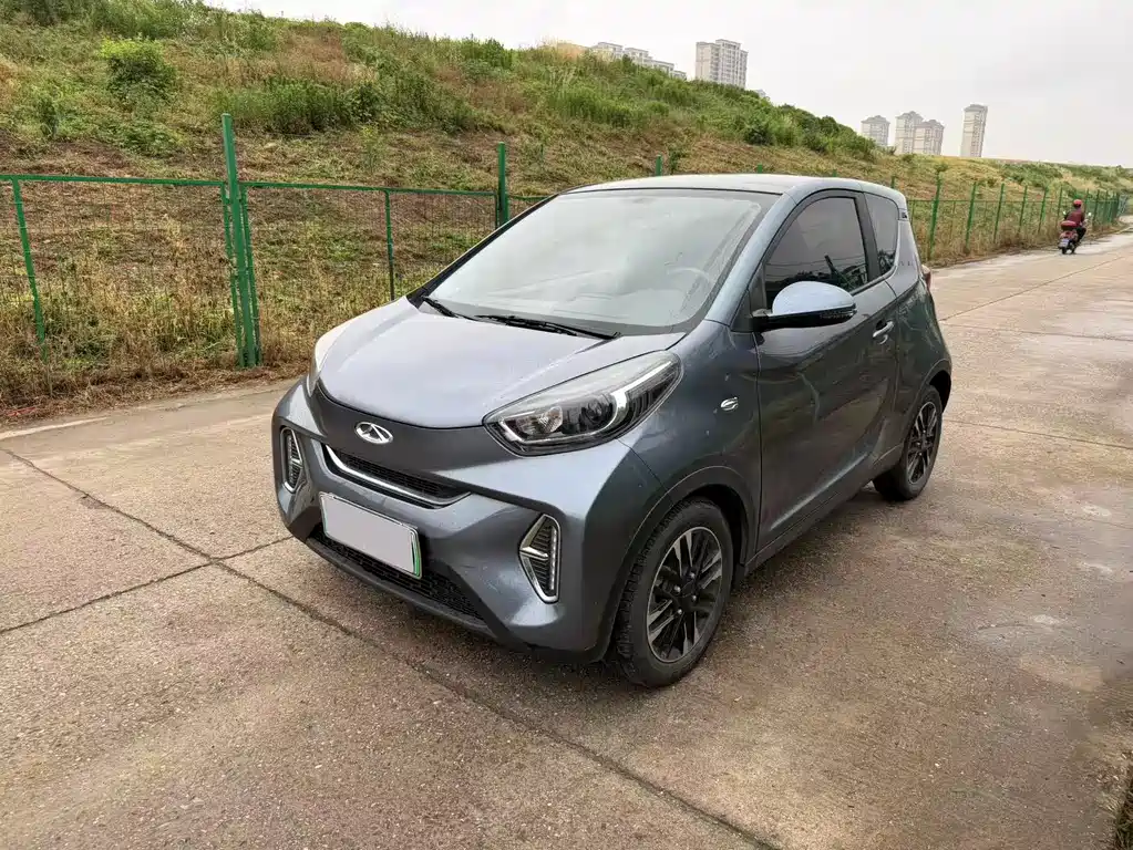Ant Mini 2022 Sweet Pink Edition Half Sugar Version LFP 30kW 301km