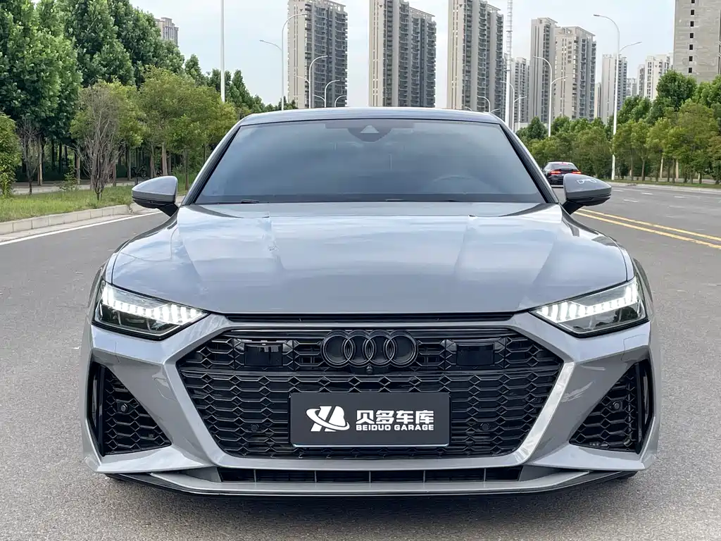 Audi A7 2023 55 TFSI quattro Premium trim