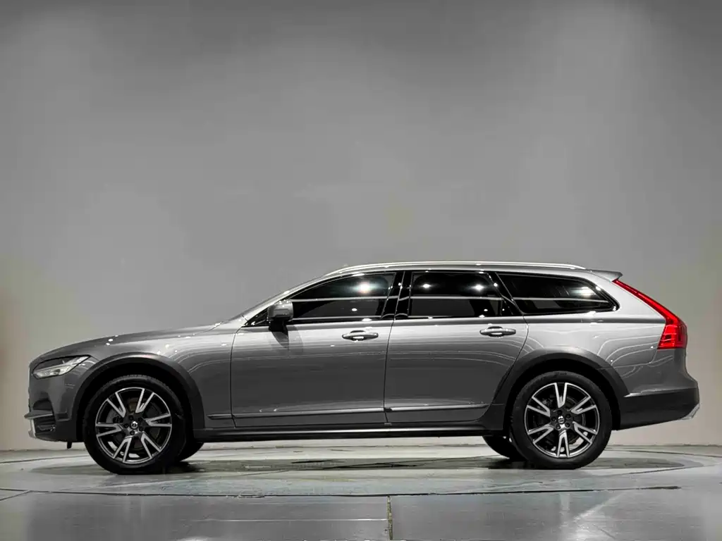 Volvo V90 2020 Cross Country T5 AWD Smart Range Edition