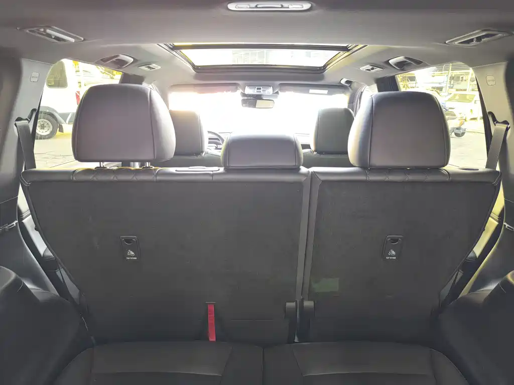 Chery GS8 2022 Model Leading Series 2.0TGDI Two-Wheel Luxury Smart Link Edition (7-seater)