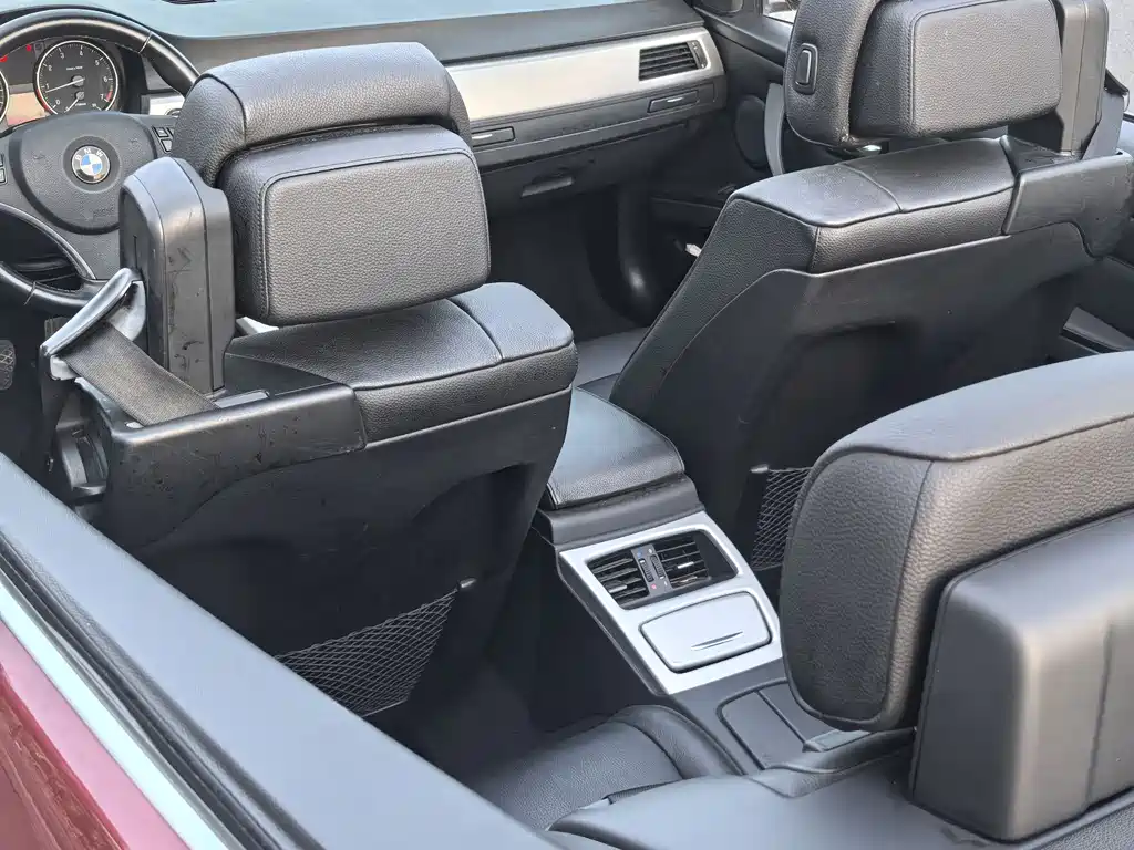 BMW 3 Series (Import) 2011 320i Convertible Coupe Edition