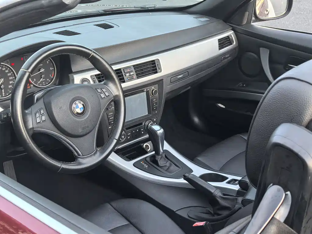 BMW 3 Series (Import) 2011 320i Convertible Coupe Edition
