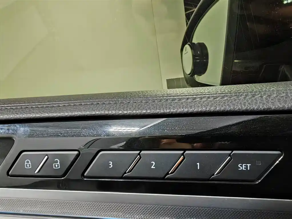 Huayang 2018 380TSI Two-wheel-drive Business Edition