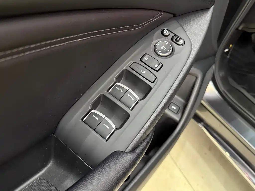 Accord 2018 Hybrid 2.0L Sharp Lead Edition National V