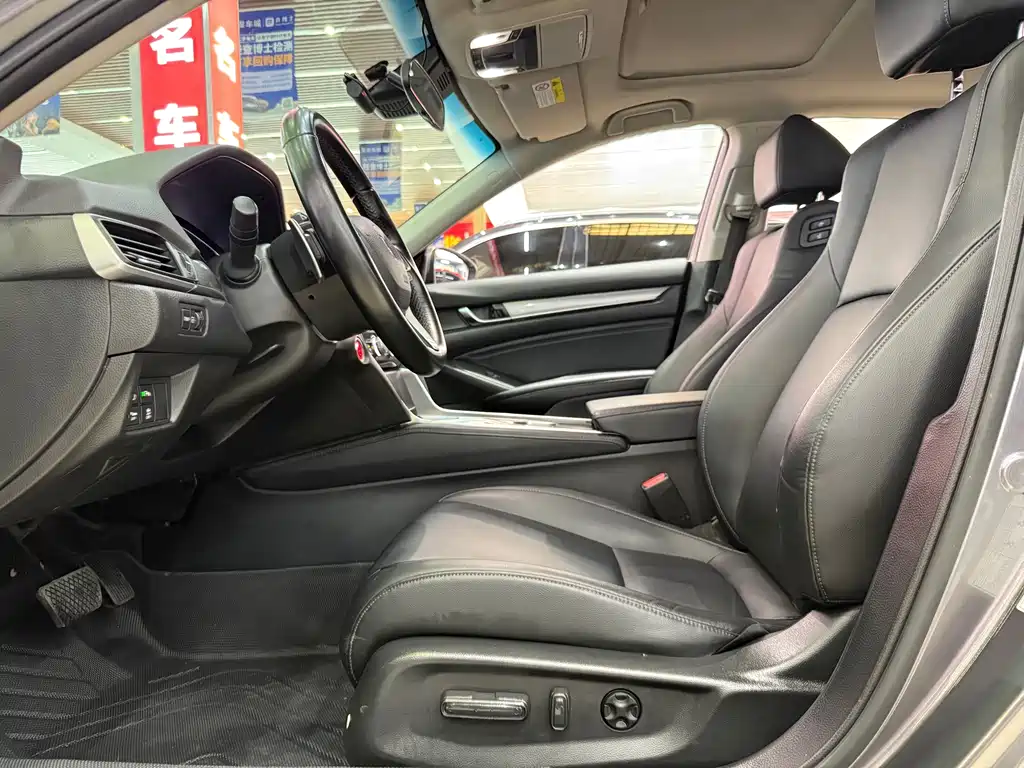Accord 2018 Hybrid 2.0L Sharp Lead Edition National V
