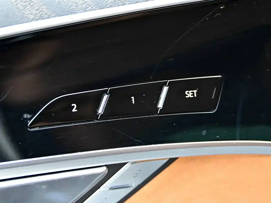 Audi A8 2023 model A8L 50 TFSI quattro Premium Selection