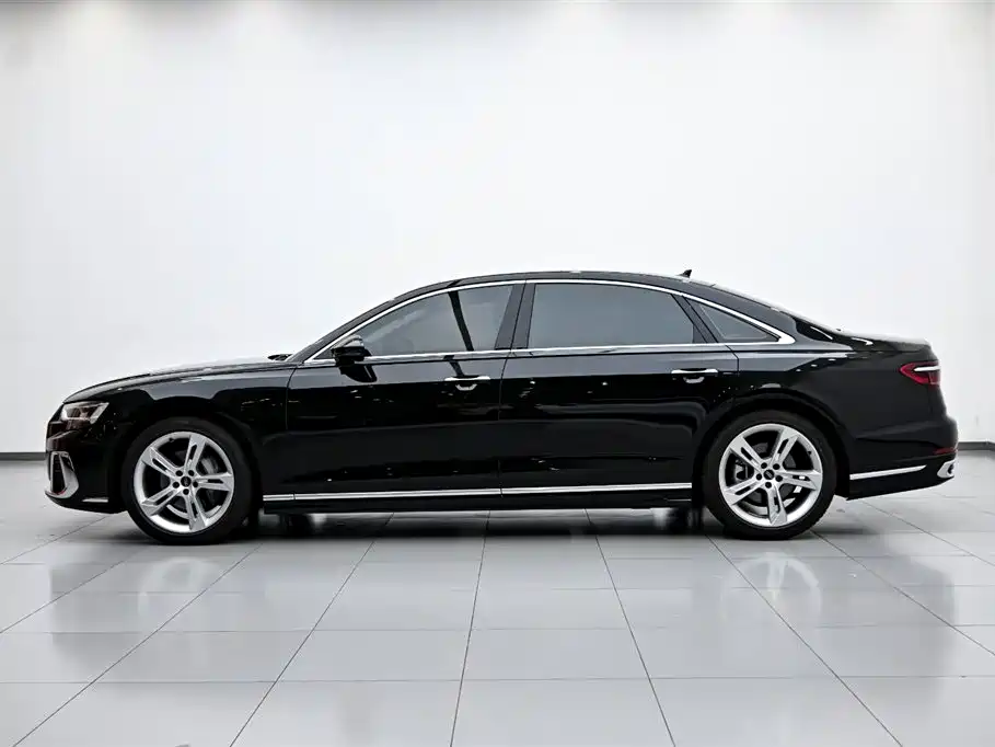 Audi A8 2023 model A8L 50 TFSI quattro Premium Selection