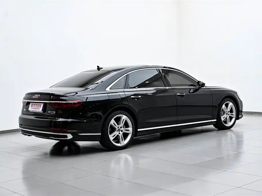 Audi A8 2023 model A8L 50 TFSI quattro Premium Selection