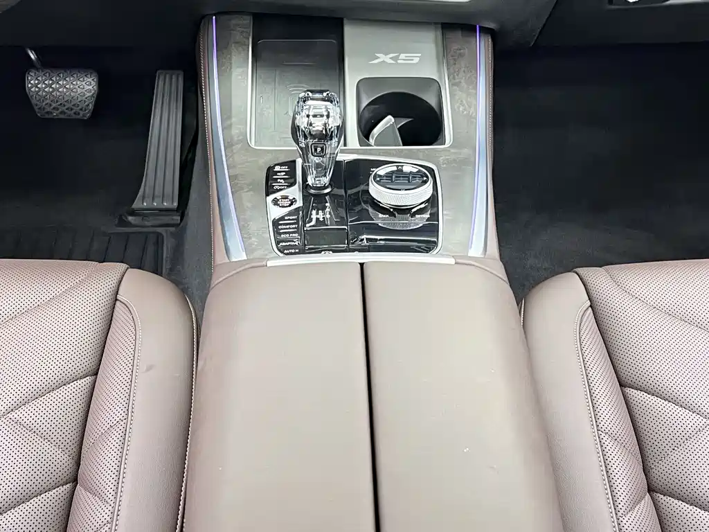 BMW X5 2022 xDrive 30Li M Sport Package尊享型